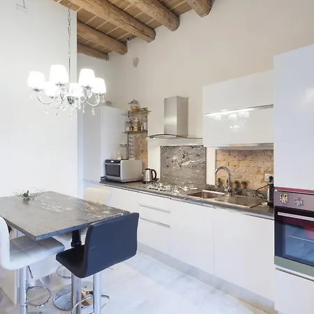 Residenza Principe Amedeo City Center Free Parking Verona Exterior photo